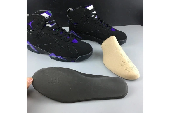 ALLEN RETRO 304775-053 BUCKS 7 JORDAN AIR RAY 304775-053 0722